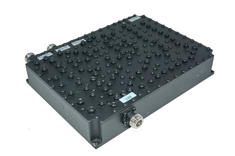 Комбайнер 3x1 791-960/1710-2170/2500-2690