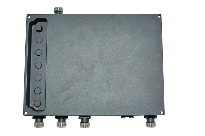 Комбайнер 3x1 791-960/1710-2170/2500-2690