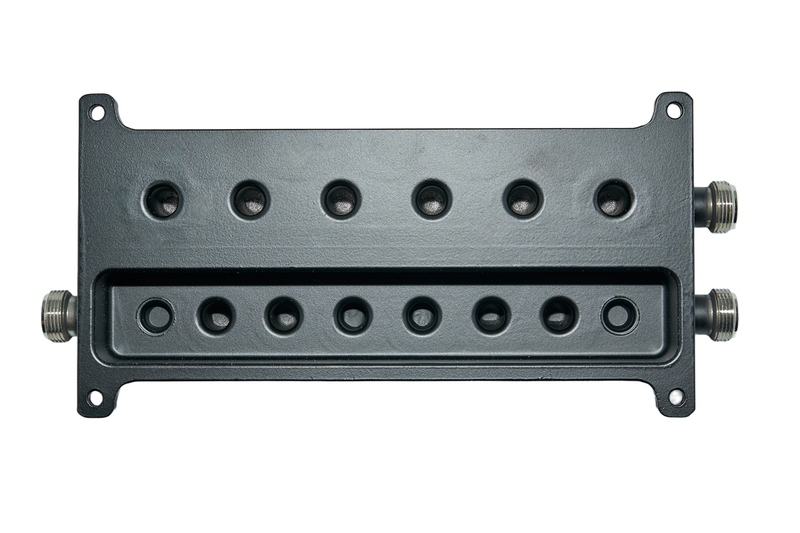 Комбайнер 2x1 791-960/1710-2690